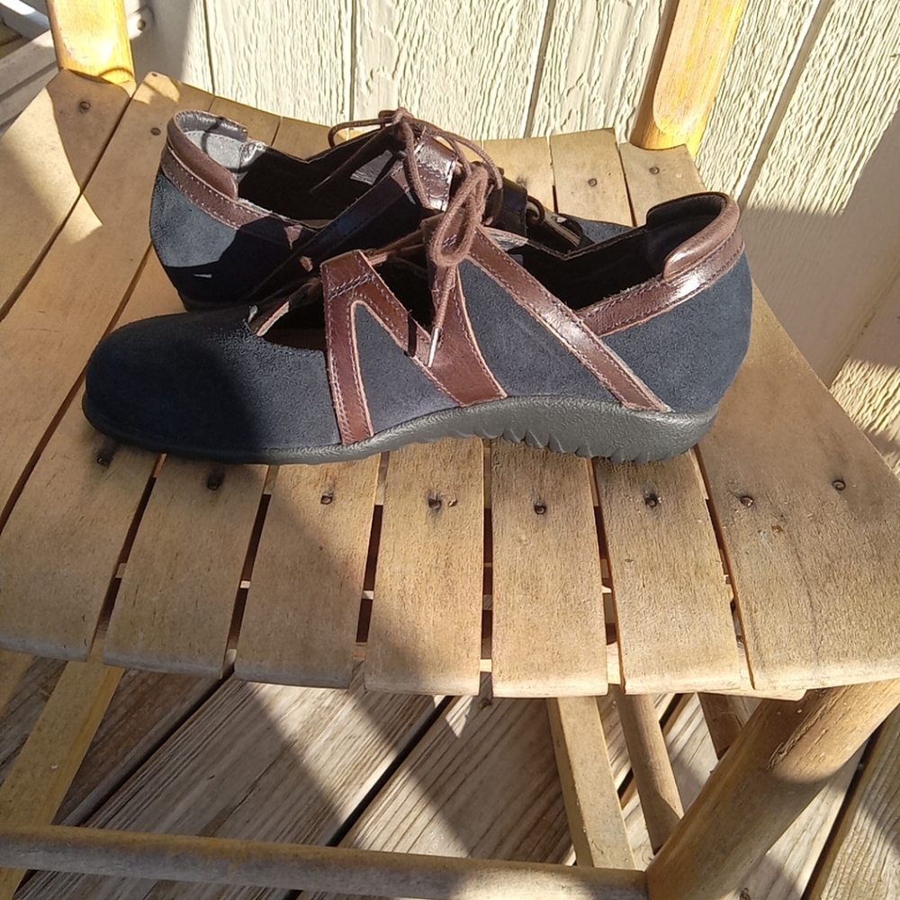 NAOT BLUE SUEDE LEATHER LACE UP MARY JANE SHOES SANDALS SIZE 36 U.S.A 5 - Picture 11 of 16